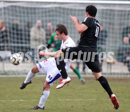 Fussball Regionalliga. SAK gegen Pasching. Patrick Lausegger (SAK), Diaz Casanova Montenegro Ignacio (Pasching). Klagenfurt, am 6.4.2013.
Foto: Kuess
---
pressefotos, pressefotografie, kuess, qs, qspictures, sport, bild, bilder, bilddatenbank