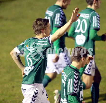 Fussball Regionalliga. Feldkirchen gegen SK Austria Klagenfurt. Torjubel Martin Hinteregger (Feldkirchen). Feldkirchen, 9.4.2013.
Foto: Kuess
---
pressefotos, pressefotografie, kuess, qs, qspictures, sport, bild, bilder, bilddatenbank