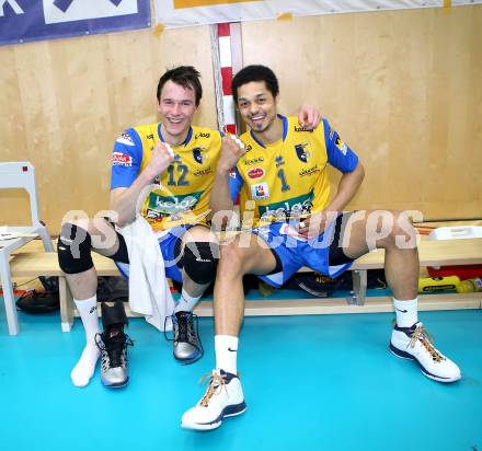 Volleyball. AVL Finalspiel. Aich/Dob gegen Hypo Tirol. Wlodarczyk Wojciech, De Sousa Sequeira Valdir, (Aich/Dob). Bleiburg, 10.4.2013.
Foto: Kuess

---
pressefotos, pressefotografie, kuess, qs, qspictures, sport, bild, bilder, bilddatenbank