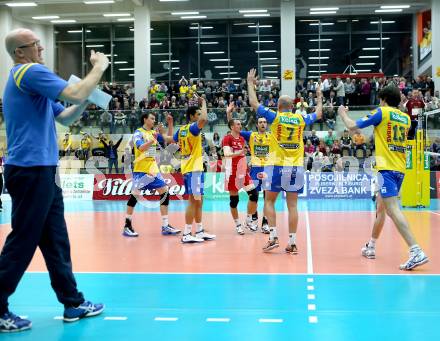 Volleyball. AVL Finalspiel. Aich/Dob gegen Hypo Tirol. Jubel (Aich/Dob). Bleiburg, 10.4.2013.
Foto: Kuess

---
pressefotos, pressefotografie, kuess, qs, qspictures, sport, bild, bilder, bilddatenbank