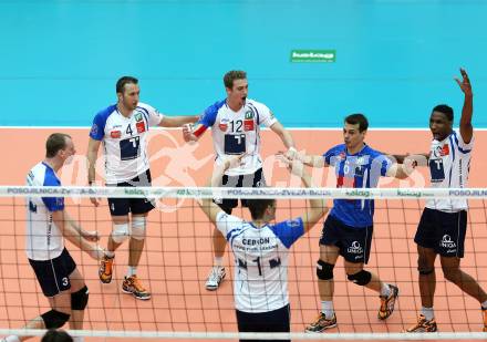 Volleyball. AVL Finalspiel. Aich/Dob gegen Hypo Tirol. Jubel tirol. Bleiburg, 10.4.2013.
Foto: Kuess

---
pressefotos, pressefotografie, kuess, qs, qspictures, sport, bild, bilder, bilddatenbank