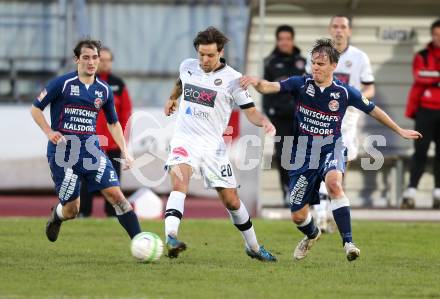 Fussball Regionalliga. VSV gegen Kalsdorf. Michael Kirisits (VSV), Marvin Weinberger, Markus Gsellmann  (Kalsdorf). Villach, am 12.4.2013.
Foto: Kuess
---
pressefotos, pressefotografie, kuess, qs, qspictures, sport, bild, bilder, bilddatenbank