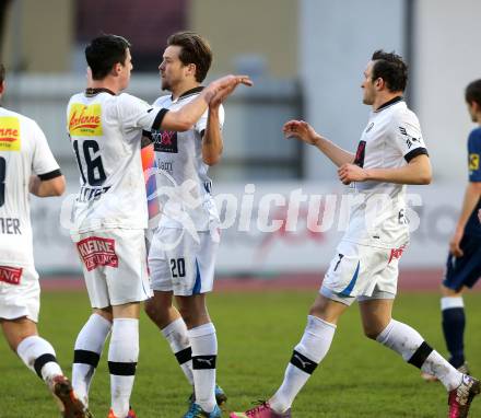 Fussball Regionalliga. VSV gegen Kalsdorf. Torjubel Michael Kirisits (VSV). Villach, am 12.4.2013.
Foto: Kuess
---
pressefotos, pressefotografie, kuess, qs, qspictures, sport, bild, bilder, bilddatenbank