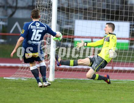 Fussball Regionalliga. VSV gegen Kalsdorf. Martin Koller (VSV), Martin Gruendler (Kalsdorf). Villach, am 12.4.2013.
Foto: Kuess
---
pressefotos, pressefotografie, kuess, qs, qspictures, sport, bild, bilder, bilddatenbank