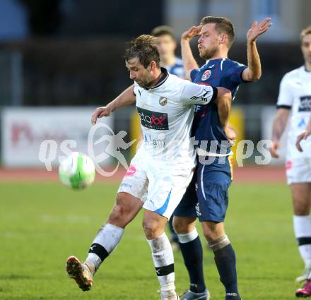 Fussball Regionalliga. VSV gegen Kalsdorf. Mario Steiner (VSV), Gerald Saeumel (Kalsdorf). Villach, am 12.4.2013.
Foto: Kuess
---
pressefotos, pressefotografie, kuess, qs, qspictures, sport, bild, bilder, bilddatenbank