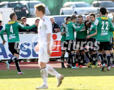 Fussball. Bundesliga. RZ Pellets WAC gegen SV Josko Ried.   Torjubel (Ried). Wolfsberg, 13.4.2013.
Foto: Kuess

---
pressefotos, pressefotografie, kuess, qs, qspictures, sport, bild, bilder, bilddatenbank