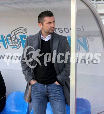 Fussball. Bundesliga. RZ Pellets WAC gegen SV Josko Ried.   Trainer Nenad Bjelica (WAC). Wolfsberg, 13.4.2013.
Foto: Kuess

---
pressefotos, pressefotografie, kuess, qs, qspictures, sport, bild, bilder, bilddatenbank