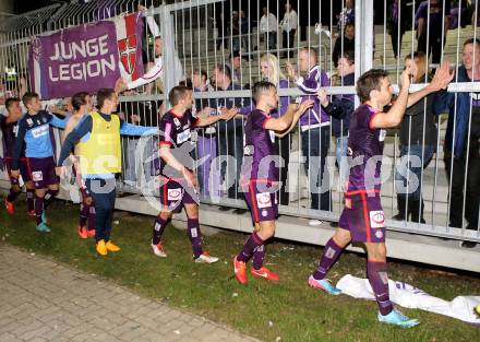 Fussball. OEB Cup.  RZ Pellets WAC gegen Austria Wien.  Jubel Austria Wien, Fans (Austria Wien). Wolfsberg, 17.4.2013.
Foto: Kuess

---
pressefotos, pressefotografie, kuess, qs, qspictures, sport, bild, bilder, bilddatenbank