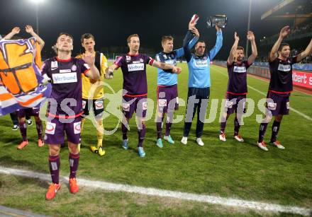 Fussball. OEB Cup.  RZ Pellets WAC gegen Austria Wien. Jubel Austria Wien. Wolfsberg, 17.4.2013.
Foto: Kuess

---
pressefotos, pressefotografie, kuess, qs, qspictures, sport, bild, bilder, bilddatenbank