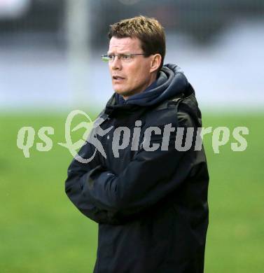 Fussball Kaerntner Liga. Welzenegg gegen ATSV Wolfsberg. Trainer Gerhard Seidler (Welzenegg). Welzenegg, 19.4.2013.
Foto: kuess
---
pressefotos, pressefotografie, kuess, qs, qspictures, sport, bild, bilder, bilddatenbank