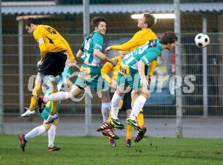 Fussball Kaerntner Liga. Welzenegg gegen ATSV Wolfsberg. Stephan Borovnik, Christian Gomernik, (Welzenegg) Florian Rabensteiner, Manuel Haid (Wolfsberg). Welzenegg, 19.4.2013.
Foto: kuess
---
pressefotos, pressefotografie, kuess, qs, qspictures, sport, bild, bilder, bilddatenbank