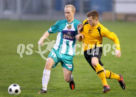 Fussball Kaerntner Liga. Welzenegg gegen ATSV Wolfsberg. Lukas Plassnig,  (Welzenegg) Marcel Stoni (Wolfsberg). Welzenegg, 19.4.2013.
Foto: kuess
---
pressefotos, pressefotografie, kuess, qs, qspictures, sport, bild, bilder, bilddatenbank