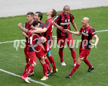 Fussball Regionalliga. SK Austria Klagenfurt gegen LASK. Torjubel LASK. Klagenfurt, 20.4.2013.
Foto: Kuess
---
pressefotos, pressefotografie, kuess, qs, qspictures, sport, bild, bilder, bilddatenbank