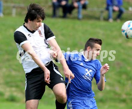 Fussball Kaerntner Liga. Maria Saal gegen Ruden. Christoph Noessler, (Maria Saal), Danijel Jurisic  (Ruden). Maria Saal, 20.4.2013.
Foto: Kuess
---
pressefotos, pressefotografie, kuess, qs, qspictures, sport, bild, bilder, bilddatenbank