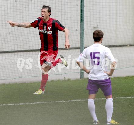 Fussball Regionalliga. SK Austria Klagenfurt gegen LASK. Torjubel Radovan Vujanovic (LASK). Klagenfurt, 20.4.2013.
Foto: Kuess
---
pressefotos, pressefotografie, kuess, qs, qspictures, sport, bild, bilder, bilddatenbank