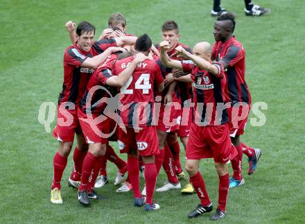 Fussball Regionalliga. SK Austria Klagenfurt gegen LASK. Torjubel LASK.  Klagenfurt, 20.4.2013.
Foto: Kuess
---
pressefotos, pressefotografie, kuess, qs, qspictures, sport, bild, bilder, bilddatenbank