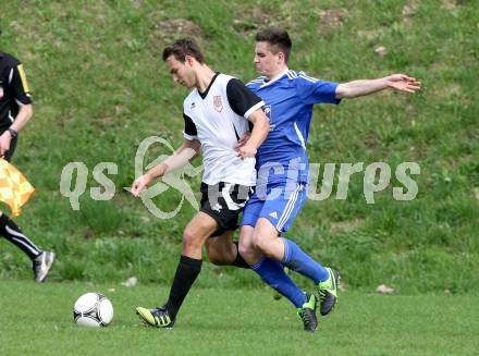 Fussball Kaerntner Liga. Maria Saal gegen Ruden. Bernhard Walzl, (Maria Saal), Philipp Diex (Ruden). Maria Saal, 20.4.2013.
Foto: Kuess
---
pressefotos, pressefotografie, kuess, qs, qspictures, sport, bild, bilder, bilddatenbank