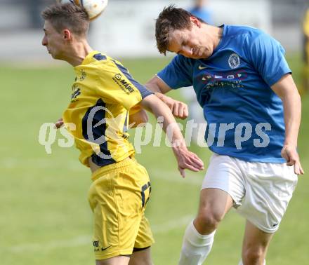 Fussball Unterliga Ost. ASV gegen Wernberg. Michael Tarkusch, (ASV),  Philipp Ronacher  (Wernberg). Annabichl, am 21.4.2013.
Foto: Kuess
---
pressefotos, pressefotografie, kuess, qs, qspictures, sport, bild, bilder, bilddatenbank