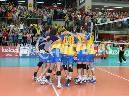 Volleyball. AVL Finalspiel. Aich/Dob gegen Hypo Tirol.  Jubel (Aich/Dob). Bleiburg, 24.4.2013.
Foto: Kuess
---
pressefotos, pressefotografie, kuess, qs, qspictures, sport, bild, bilder, bilddatenbank