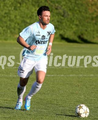 Fussball. Kaerntner Liga. Koettmannsdorf gegen St. Veit. Kitz Bernhard Ruediger (St. Veit). Koettmannsdorf, 24.4.2013.
Foto: Kuess
---
pressefotos, pressefotografie, kuess, qs, qspictures, sport, bild, bilder, bilddatenbank