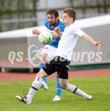 Fussball Regionalliga. VSV gegen Sturm Graz Amateure. Mario Steiner,  (VSV), Marc Andre Schmerboeck (Graz). . Villach, 26.4.2013.
Foto: Kuess
---
pressefotos, pressefotografie, kuess, qs, qspictures, sport, bild, bilder, bilddatenbank