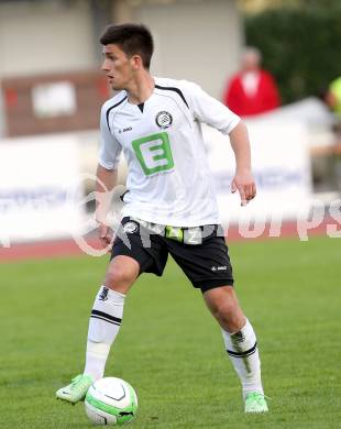 Fussball Regionalliga. VSV gegen Sturm Graz Amateure. Ervin Bevab (Graz). Villach, 26.4.2013.
Foto: Kuess
---
pressefotos, pressefotografie, kuess, qs, qspictures, sport, bild, bilder, bilddatenbank