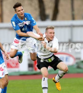 Fussball Regionalliga. VSV gegen Sturm Graz Amateure. Julian Salentinig,  (VSV), Daniel Schmoelzer (Graz). Villach, 26.4.2013.
Foto: Kuess
---
pressefotos, pressefotografie, kuess, qs, qspictures, sport, bild, bilder, bilddatenbank