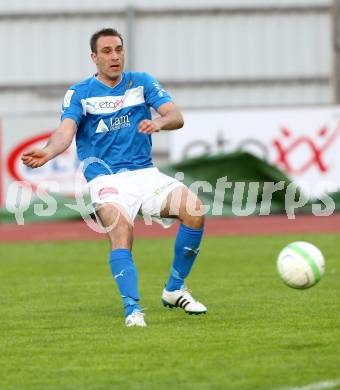 Fussball Regionalliga. VSV gegen Sturm Graz Amateure. Marco Reich (VSV). Villach, 26.4.2013.
Foto: Kuess
---
pressefotos, pressefotografie, kuess, qs, qspictures, sport, bild, bilder, bilddatenbank