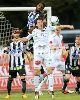 Fussball. Bundesliga.  RZ Pellets WAC gegen SK Puntigamer Sturm Graz.  Dario Baldauf,  (WAC), Richard Sukuta (Graz). Wolfsberg, 27.4.2013.
Foto: Kuess

---
pressefotos, pressefotografie, kuess, qs, qspictures, sport, bild, bilder, bilddatenbank