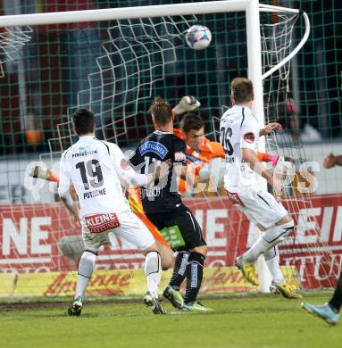 Fussball. OEB Cup.  RZ Pellets WAC gegen SK Puntigamer Sturm Graz.  Roland Putsche, Michael Sollbauer, (WAC), Johannes Focher, Martin Ehrenreich  (Graz). Wolfsberg, 27.4.2013.
Foto: Kuess

---
pressefotos, pressefotografie, kuess, qs, qspictures, sport, bild, bilder, bilddatenbank