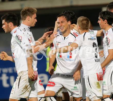 Fussball. OEB Cup.  RZ Pellets WAC gegen SK Puntigamer Sturm Graz.  Torjubel WAC. Wolfsberg, 27.4.2013.
Foto: Kuess

---
pressefotos, pressefotografie, kuess, qs, qspictures, sport, bild, bilder, bilddatenbank