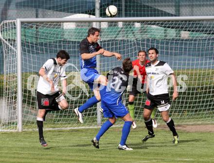 Fussball. Kaerntner Liga. Bleiburg gegen Steinfeld. Poek Thomas, Plimon Lovro (Bleiburg), Gaspersic Roman Stefan, Pirker Thomas (K) (Steinfeld).
Bleiburg, 1.5.2013.
Foto: Kuess
---
pressefotos, pressefotografie, kuess, qs, qspictures, sport, bild, bilder, bilddatenbank