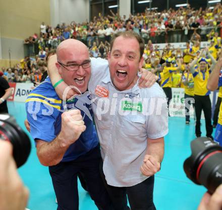 Volleyball. AVL Finalspiel. Aich/Dob gegen Hypo Tirol. Bogdan Kotnik, MICHEU Martin  (Aich/Dob). Bleiburg, 30.4.2013.
Foto: Kuess

---
pressefotos, pressefotografie, kuess, qs, qspictures, sport, bild, bilder, bilddatenbank