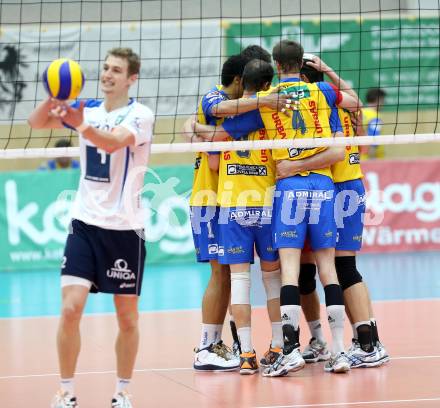 Volleyball. AVL Finalspiel. Aich/Dob gegen Hypo Tirol. Jubel (Aich/Dob). Bleiburg, 30.4.2013.
Foto: Kuess

---
pressefotos, pressefotografie, kuess, qs, qspictures, sport, bild, bilder, bilddatenbank