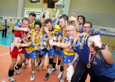 Volleyball. AVL Finalspiel. Aich/Dob gegen Hypo Tirol. Jubel (Aich/Dob). Bleiburg, 30.4.2013.
Foto: Kuess

---
pressefotos, pressefotografie, kuess, qs, qspictures, sport, bild, bilder, bilddatenbank