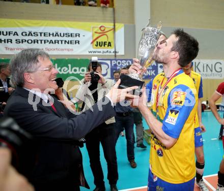 Volleyball. AVL Finalspiel. Aich/Dob gegen Hypo Tirol. Jubel Peter Kaiser, KOSL Miha  (Aich/Dob). Bleiburg, 30.4.2013.
Foto: Kuess

---
pressefotos, pressefotografie, kuess, qs, qspictures, sport, bild, bilder, bilddatenbank