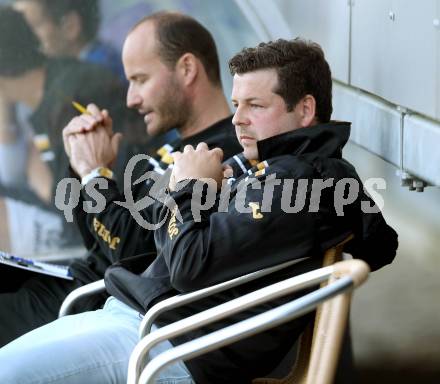 Fussball Kaerntner Liga. St. Veit gegen Maria Saal. Trainer Martin Kaiser (St.Veit).
St. Veit, 3.5.2013.
Foto: Kuess
---
pressefotos, pressefotografie, kuess, qs, qspictures, sport, bild, bilder, bilddatenbank