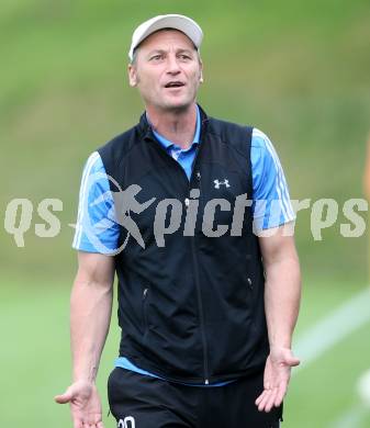 Fussball Kaerntner Liga. Koettmannsdorf gegen Treibach. Trainer Guido Frank (Treibach). Koettmannsdorf, am 5.5.2013.
Foto: Kuess 
---
pressefotos, pressefotografie, kuess, qs, qspictures, sport, bild, bilder, bilddatenbank