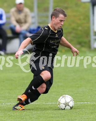 Fussball Kaerntner Liga. Koettmannsdorf gegen Treibach. Laslo Rozgonji (Koettmannsdorf). Koettmannsdorf, am 5.5.2013.
Foto: Kuess 
---
pressefotos, pressefotografie, kuess, qs, qspictures, sport, bild, bilder, bilddatenbank