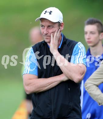 Fussball Kaerntner Liga. Koettmannsdorf gegen Treibach. Trainer Guido Frank (Treibach). Koettmannsdorf, am 5.5.2013.
Foto: Kuess 
---
pressefotos, pressefotografie, kuess, qs, qspictures, sport, bild, bilder, bilddatenbank