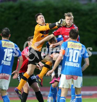 Fussball. Regionalliga. VSV gegen Feldkirchen SV. Martin Koller (VSV), Martin Hinteregger (Feldkirchen). Villach, 7.5.2013.
Foto: Kuess
---
pressefotos, pressefotografie, kuess, qs, qspictures, sport, bild, bilder, bilddatenbank