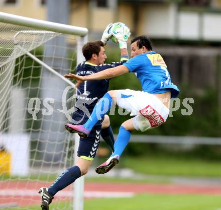 Fussball. Regionalliga. VSV gegen Feldkirchen SV. Okatan Emre (VSV), Thamer Hans Joachim (Feldkirchen). Villach, 7.5.2013.
Foto: Kuess
---
pressefotos, pressefotografie, kuess, qs, qspictures, sport, bild, bilder, bilddatenbank