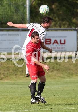 Fussball Unterliga Ost. Ludmannsdorf gegen Woelfnitz. Michael Sablatnik(Ludmannsdorf), Guenther Zussner (Woelfnitz). Ludmannsdorf, am 9.5.2013.
Foto: Kuess
---
pressefotos, pressefotografie, kuess, qs, qspictures, sport, bild, bilder, bilddatenbank