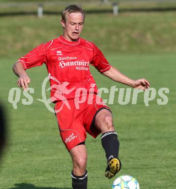 Fussball Unterliga Ost. Ludmannsdorf gegen Woelfnitz. Michael Pirker   (Woelfnitz). Ludmannsdorf, am 9.5.2013.
Foto: Kuess
---
pressefotos, pressefotografie, kuess, qs, qspictures, sport, bild, bilder, bilddatenbank