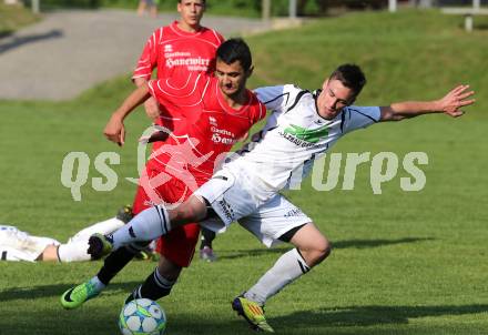 Fussball Unterliga Ost. Ludmannsdorf gegen Woelfnitz. Gerfried Einspieler(Ludmannsdorf), Denis Sahitaj (Woelfnitz). Ludmannsdorf, am 9.5.2013.
Foto: Kuess
---
pressefotos, pressefotografie, kuess, qs, qspictures, sport, bild, bilder, bilddatenbank