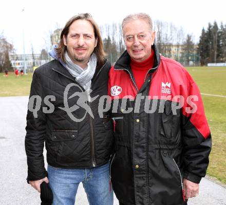 Fussball Unterliga Ost. KAC 1909 gegen Kuehnsdorf. Trainer Richard Huber (Kuehnsdorf), Walter Ludescher (KAC). Klagenfurt, am 1.4.2013.
Foto: Kuess
---
pressefotos, pressefotografie, kuess, qs, qspictures, sport, bild, bilder, bilddatenbank