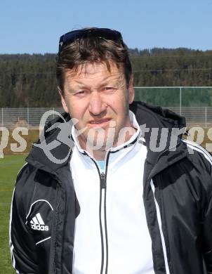 Fussball. Unter 18+4. KAC 1909. Trainer Dino Omerhodzic. Poggersdorf, 16.3.2013.
Foto: Kuess
---
pressefotos, pressefotografie, kuess, qs, qspictures, sport, bild, bilder, bilddatenbank