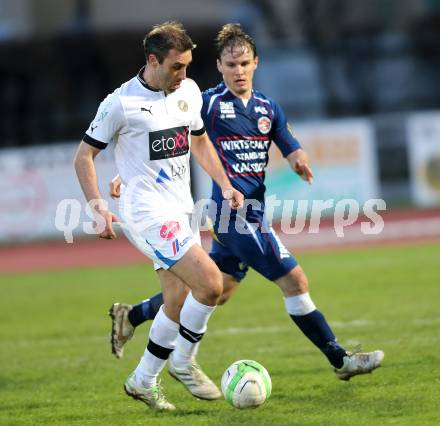 Fussball Regionalliga. VSV gegen Kalsdorf. Marco Reich (VSV), Markus Gsellmann  (Kalsdorf). Villach, am 12.4.2013.
Foto: Kuess
---
pressefotos, pressefotografie, kuess, qs, qspictures, sport, bild, bilder, bilddatenbank