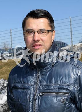 Fussball.  1. Klasse D. Rueckersdorf. Trainer Streicher Achim. Poggersdorf, 16.3.2013.
Foto: Kuess
---
pressefotos, pressefotografie, kuess, qs, qspictures, sport, bild, bilder, bilddatenbank