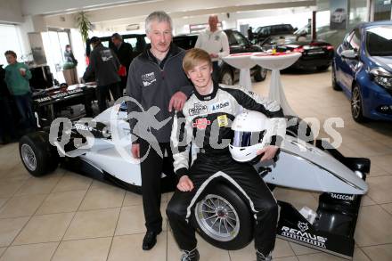 Motorsport. Formel 3. Christopher Hoeher, Teamchef Franz Woess. Klagenfurt, 26.3.2013.
Foto: Kuess
---
pressefotos, pressefotografie, kuess, qs, qspictures, sport, bild, bilder, bilddatenbank